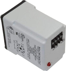 Macromatic - 8 Pin, 999 hr Delay, Multiple Range DPDT Time Delay Relay - 10 Contact Amp, 120 VAC/VDC, Pushbutton Thumbwheel - Exact Tool & Supply