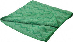 Rubbermaid - Dry Microfiber Wipes - 20" x 20" Sheet Size, Green - Exact Tool & Supply