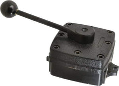 Parker - 1/2" NPT Mechanically Operated Air Valve - 4-Way, 3 Position, Hand Throttle-Manual Return, 6.2 CV Rate, 150 Max psi & 160°F Max Temp - Exact Tool & Supply