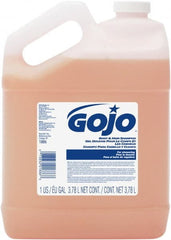 GOJO - 1 Gal Bottle Fresh Spring Hair & Body Wash - Exact Tool & Supply