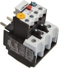 Eaton Cutler-Hammer - 24 to 40 Amp, 690 VAC, Thermal IEC Overload Relay - Trip Class 10, For Use with 40-72 A Contactors - Exact Tool & Supply