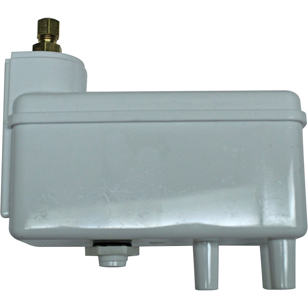 MaidOMist - Air Vents; Pipe Size: 3/8 (Inch); End Connections: IP ; Maximum Working Pressure (psi): 50.000 - Exact Tool & Supply