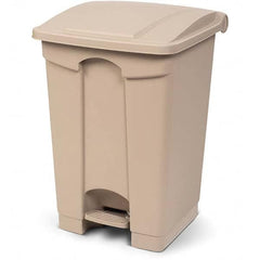 Toter - Biohazardous & Step-Open Trash Cans Label: Unlabeled Trash Can Capacity (Gal.): 12 - Exact Tool & Supply