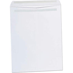 UNIVERSAL - Mailers, Sheets & Envelopes Type: Catalog Envelope Style: Self Adhesive - Exact Tool & Supply