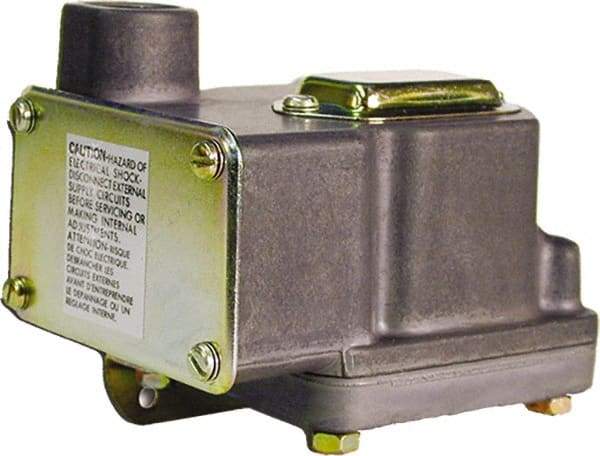 Barksdale - 0.018 to 1.7 psi Adjustable Range, 3 Max psi, Diaphragm Pressure Switch - 1/4 NPT Female, Screw Terminals, 2 x SPDT Contact, 304SS Wetted Parts, 0.5% Repeatability - Exact Tool & Supply
