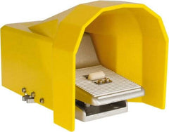 ARO/Ingersoll-Rand - Manually Operated Valves   Valve Type: Foot Pedal w/Guard    Actuator Type: Foot Pedal/Spring - Exact Tool & Supply