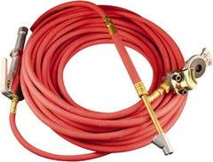 Milton - 160 Max psi Closed Check Aluminum/EPDM Inflator Gauge - Dual Foot Chuck, 1/4 FNPT, 10 to 160 psi Pressure Range - Exact Tool & Supply