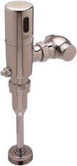 Zurn - 3/4" Spud Coupling, 1" Pipe, Urinal Automatic Flush Valve - Single Flush, 0.125 Gal per Flush, Chrome Cover, Powered by 4 AA Batteries - Exact Tool & Supply