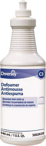 Diversey - 32 oz Squeeze Bottle Carpet Cleaner - Unscented, Use on Carpet & Upholstery - Exact Tool & Supply