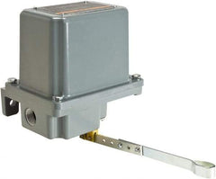 Square D - 7 and 9 NEMA Rated, DPST, Float Switch Pressure and Level Switch - 575 VAC, Line-Load-Load-Line Terminal - Exact Tool & Supply