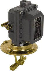 Square D - 4 NEMA Rated, DPST, Float Switch Pressure and Level Switch - 575 VAC, Line-Load-Load-Line Terminal - Exact Tool & Supply
