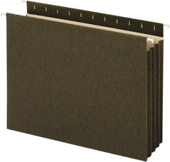 UNIVERSAL - 8-1/2 x 11", Letter Size, Standard Green, Hanging File Folders with Box Bottom - 11 Point Stock - Exact Tool & Supply