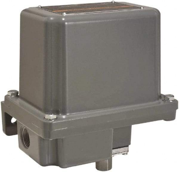 Square D - 7 and 9 NEMA Rated, SPDT, 20 to 675 psi, Electromechanical Pressure and Level Switch - Adjustable Pressure, 120 VAC at 6 Amp, 125 VDC at 0.22 Amp, 240 VAC at 3 Amp, 250 VDC at 0.27 Amp, 1/4 Inch Connector, Screw Terminal, For Use with 9012G - Exact Tool & Supply