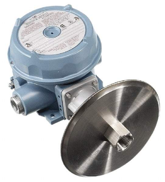 United Electric Controls - 5 to 30" wc VAC Adjustable Range, 1,500 Max psi, Explosion-Proof Pressure Switch - 1/2 NPTF - Exact Tool & Supply
