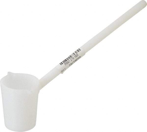 Dynalon Labware - 100 ml Polyethylene Short Dipper - 9" Long Handle - Exact Tool & Supply