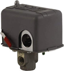 Square D - 1 and 3R NEMA Rated, 70 to 150 psi, Electromechanical Pressure and Level Switch - Fixed Pressure, 575 VAC, L1-T1, L2-T2 Terminal, For Use with Square D Pumptrol - Exact Tool & Supply