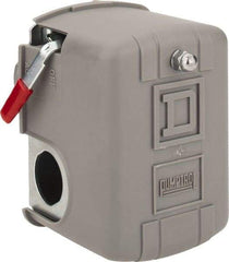 Square D - 1 and 3R NEMA Rated, 100 to 200 psi, Electromechanical Pressure and Level Switch - Fixed Pressure, 575 VAC, L1-T1, L2-T2 Terminal, For Use with Square D Pumptrol - Exact Tool & Supply