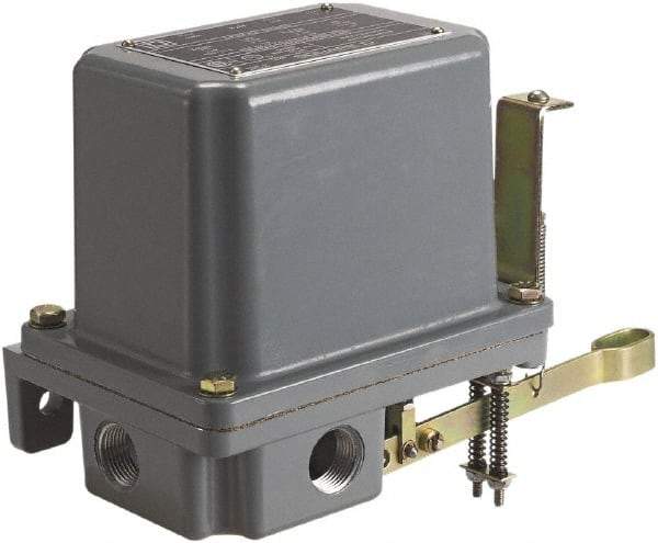 Square D - 7 and 9 NEMA Rated, DPST-DB, Float Switch Pressure and Level Switch - 575 VAC, Line-Load-Load-Line Terminal - Exact Tool & Supply