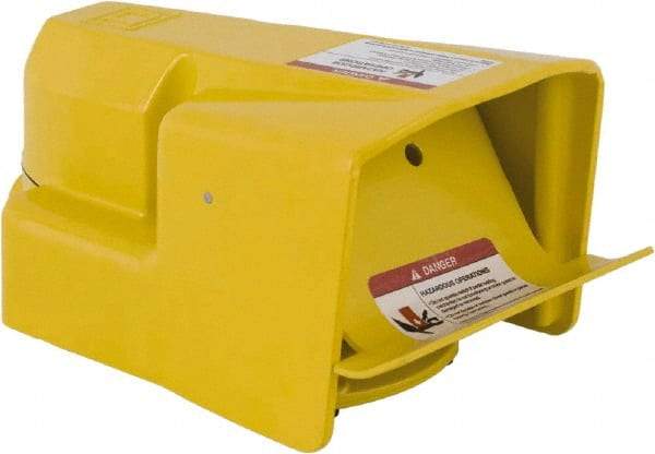 Square D - 1 Treadle, 10 Amp, Momentary (MO), DPDT, Electric Foot Switch - 2, 4 & 13 NEMA Rated, 11-1/2" Long x 6.8" Wide x 6-1/2" High - Exact Tool & Supply