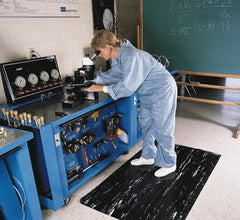 Wearwell - 5' Long x 3' Wide, Dry Environment, Anti-Fatigue Matting - Gray, Vinyl with Nitrile Blend Base, Beveled on 4 Sides - Exact Tool & Supply