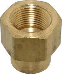 Parker - 3/4 x 1/2 Female Thread, Brass Industrial Pipe Coupling - FNPTF, 1,000 psi - Exact Tool & Supply