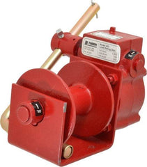 THERN - 1000/400 Lbs. Load Limit Worm Gear Hand Winch - 1,000 Lbs. Line Pull Capacity, 34 Lbs. Force to Lift 1,000 Pounds, 3/16 inch Cable Diameter - Exact Tool & Supply
