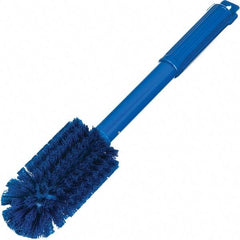 Carlisle - Bottle & Tube Brushes Type: Valve Brush Diameter (Inch): 3 - Exact Tool & Supply