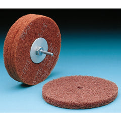 Scotch-Brite High Strength Disc HS-DC A/O Medium 8″ × 1/2″ - Exact Tool & Supply
